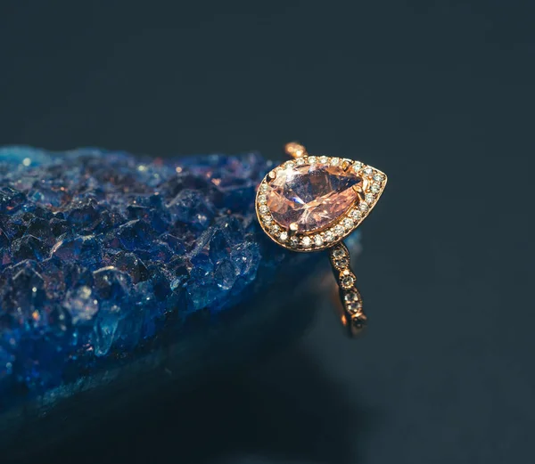 Closeup Shot Ring Precious Stone — Φωτογραφία Αρχείου