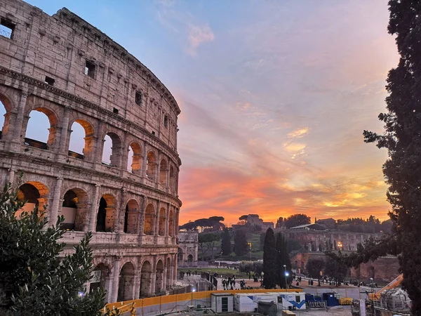 Roma Talya Aralık 2018 Günbatımında Kolezyum Güzel Bir Manzarası Roma — Stok fotoğraf