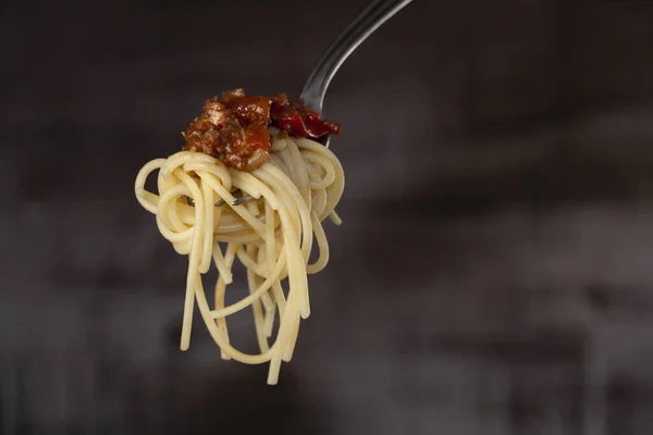 Close Shot Swirls Cooked Delicious Spaghetti Pasta Sauce Fork —  Fotos de Stock