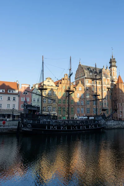 Gdansk Poland Oct 2021 Ett Vertikalt Skott Ett Träfartyg Flod — Stockfoto