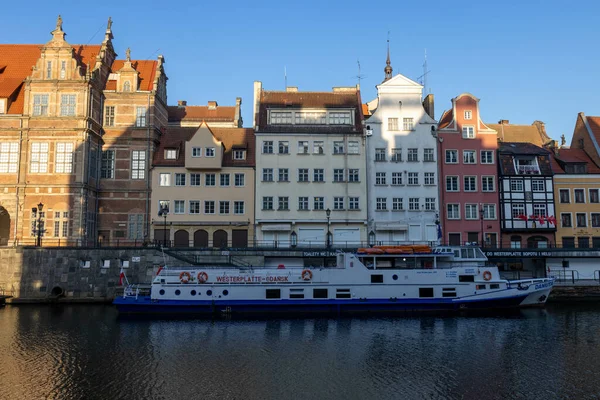Gdansk Poland Oct 2021 Naturskön Utsikt Över Flod Den Gamla — Stockfoto