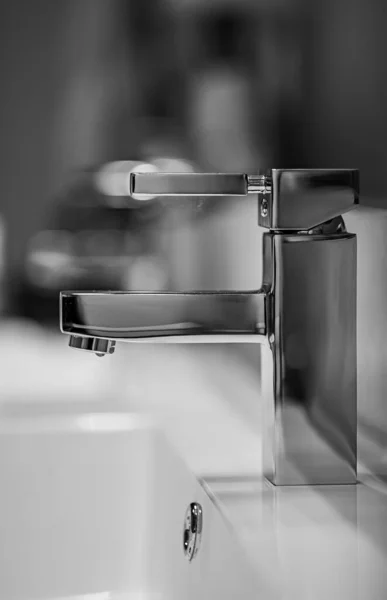 Grayscale Shot Bathroom Interior Chrome Faucet White Sink —  Fotos de Stock