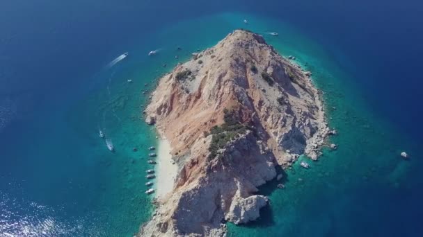 Vista Aérea Mar Ilha Costa Mediterrânea — Vídeo de Stock