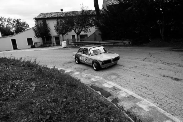 Pesaro Italie Oct 2021 Une Vieille Bmw 2000 Sur Une — Photo