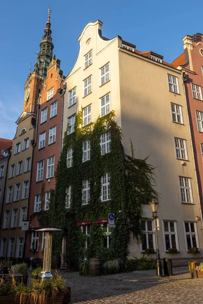 Gdansk Polen 2021 Die Alte Straße Mit Vielen Historischen Bunten — Stockfoto