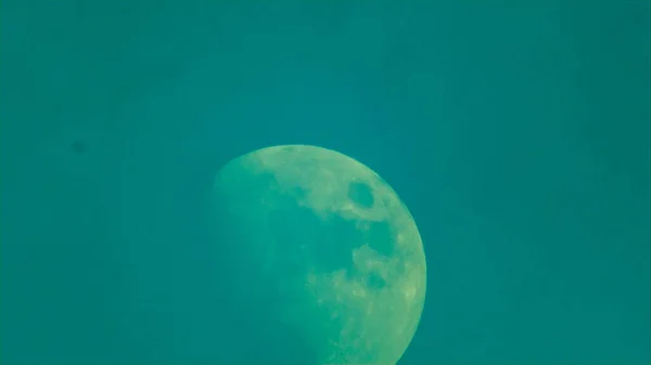 Mesmerizing View Moon Blue Clear Sky — 图库照片