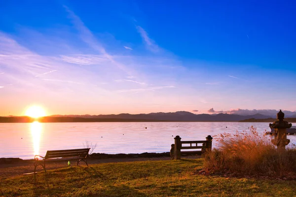 Beautiful Lake Sunset — Zdjęcie stockowe