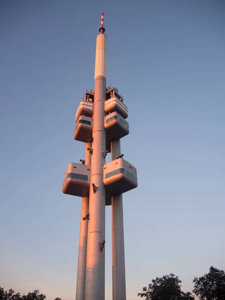 Praga República Checa Junio 2017 Disparo Vertical Torre Televisión Praga —  Fotos de Stock