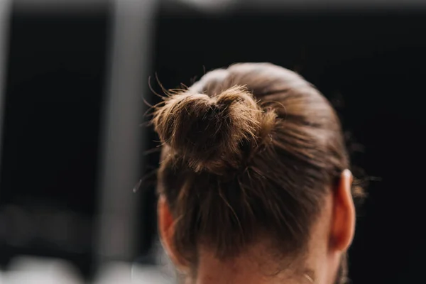 Back View Brunette Female Bun Hairstyle — Photo