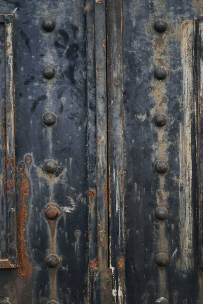 Vertical Closeup Shot Old Rusty Door Surface — Stock Fotó