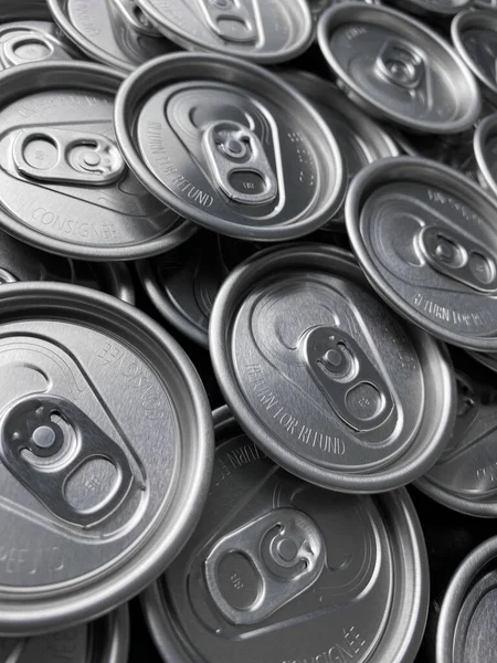 Vertical Closeup Aluminum Cans — стоковое фото