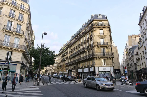 Paris Frankreich Oktober 2019 Blick Auf Eine Belebte Pariser Straße — Stockfoto