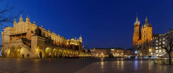 Night Shot Cloth Hall Krakow Poland — Zdjęcie stockowe