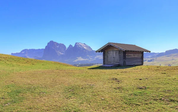 Closeup Shot Hut Mountain — Fotografia de Stock