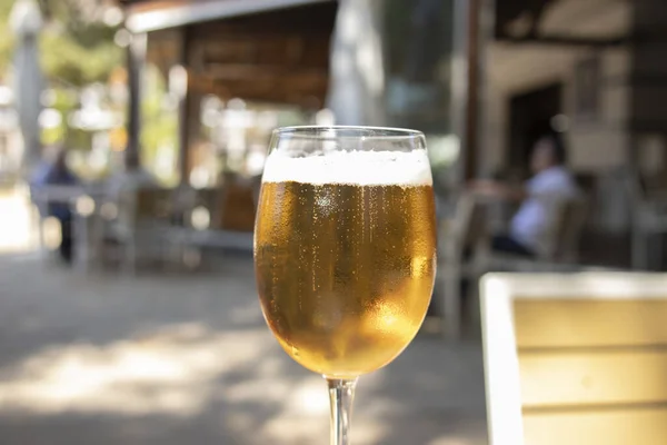 Closeup Glass Beer Unfocused Background — Stockfoto