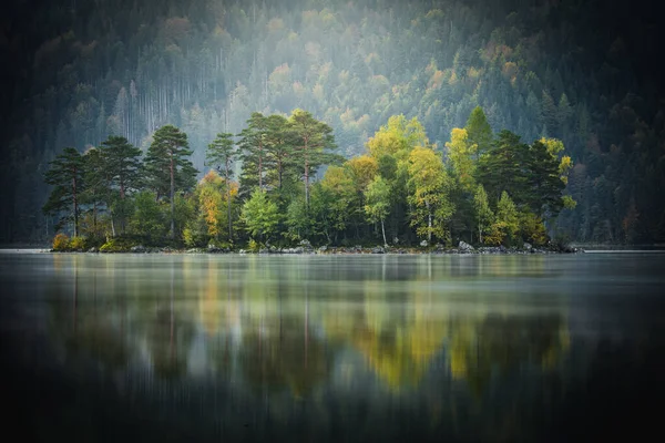 Krásná Scenérie Jezera Eibsee Bavorsku Německo Podzim — Stock fotografie