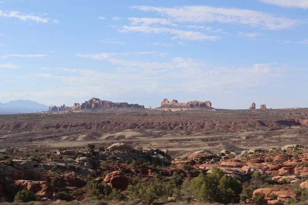 Uma Vista Panorâmica Paisagem Rochosa Camadas Acidentadas Utah Estados Unidos — Fotografia de Stock