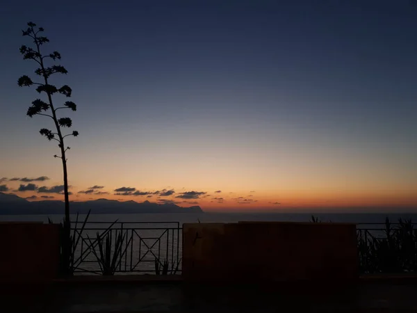Una Hermosa Puesta Sol Desde Balcón Del Hotel Balestrate Sicilia — Foto de Stock