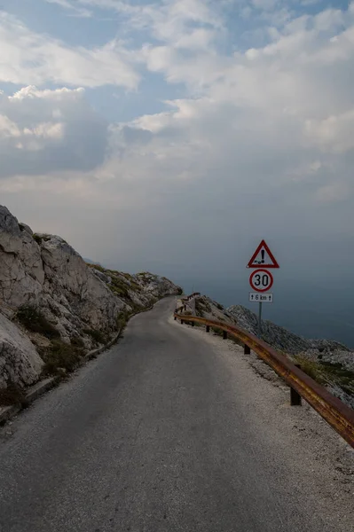 Naturlig Utsikt Över Landsvägen Naturparken Makarska Biokovo Kroatien — Stockfoto