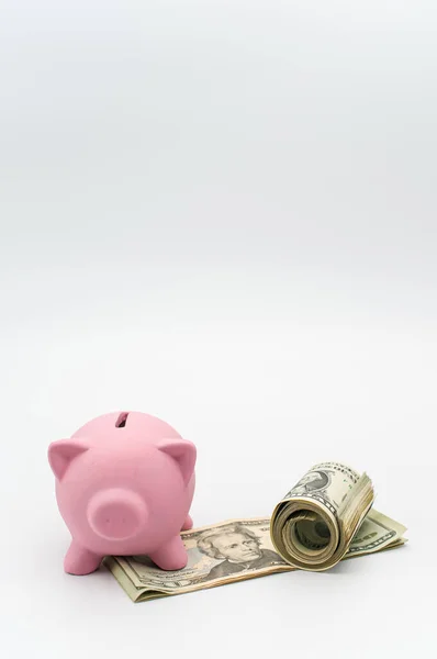 Bonito Banco Porquinho Rosa Com Wad Notas Uma Mesa Branca — Fotografia de Stock