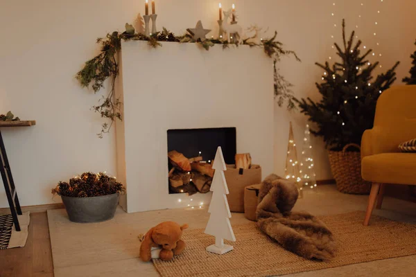 Una Estilizada Decoración Navideña Moderna Sala Estar — Foto de Stock