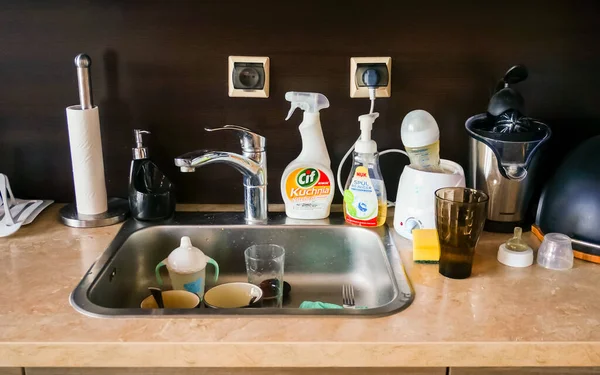Poznan Poland May 2015 Messy Sink Cleaning Products Kitchen — Stock Photo, Image
