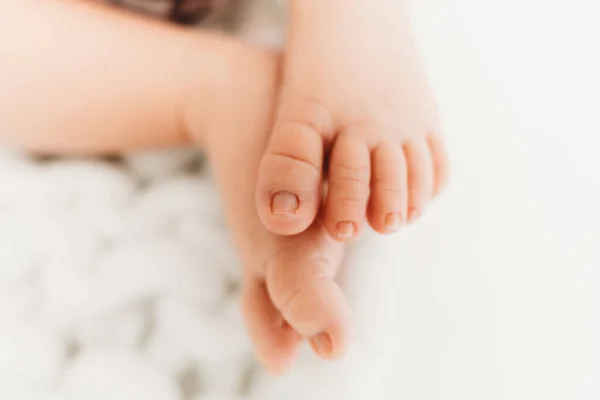 Close Shot Caucasian Baby Feet — Stock Photo, Image