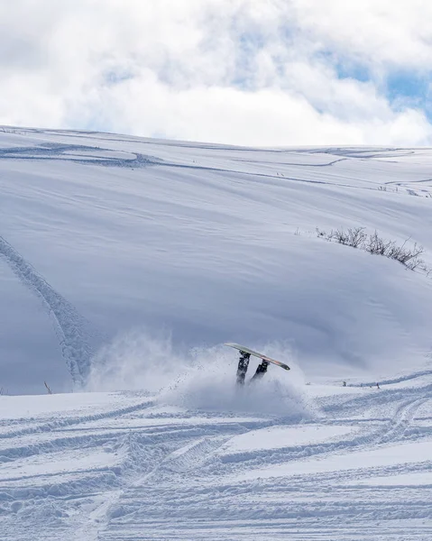 Vertical Shot Snowboarder Falling Snowy Piste Ski Slope — Stock Photo, Image