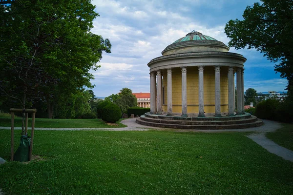 Leopoldinentempel Park Von Schloss Esterhazy Eisenstadt Österreich — Stockfoto