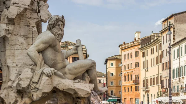 Egy Közeli Kép Egy Fiumi Szökőkútról Rómában Olaszországban — Stock Fotó
