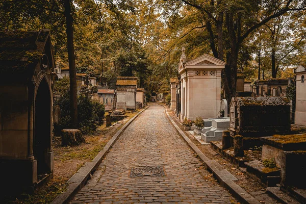Parigi Francia 2021 Strada Del Cimitero Pere Lachaise Ambiente Autunnale — Foto Stock