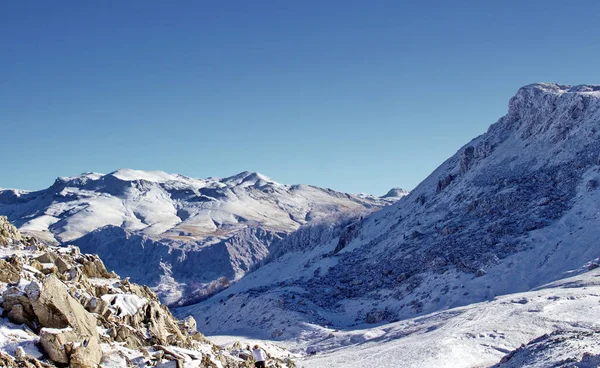 Cénica Cordilheira Visocica Nevada Bósnia Herzegovina Dia Ensolarado — Fotografia de Stock