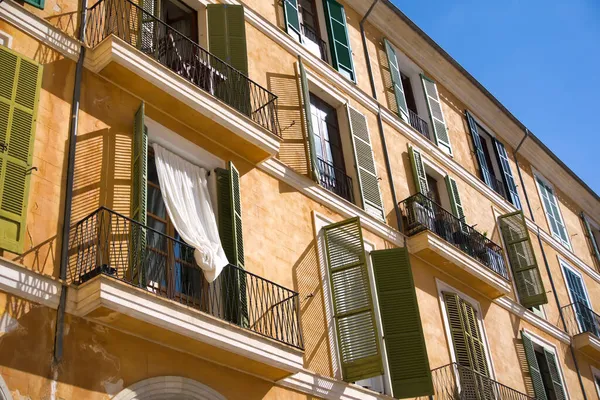 Balconies Windows Different Green Hues Orange Facade Mediterranean House Blue — Stock Photo, Image