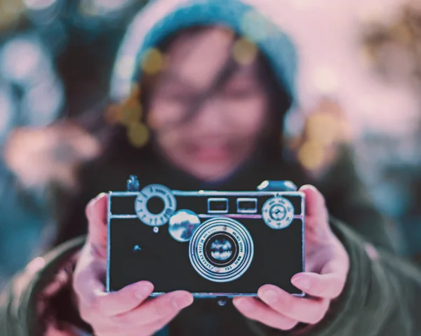 Žena Kamerou Ruce Oregon — Stock fotografie