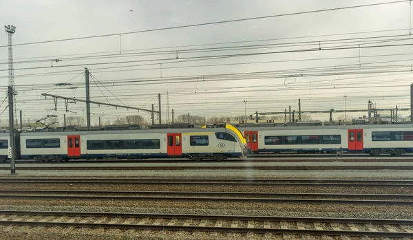 Brugge Belgie Února 2018 Pohled Vlak Brent Nádraží Bruggách Časně — Stock fotografie