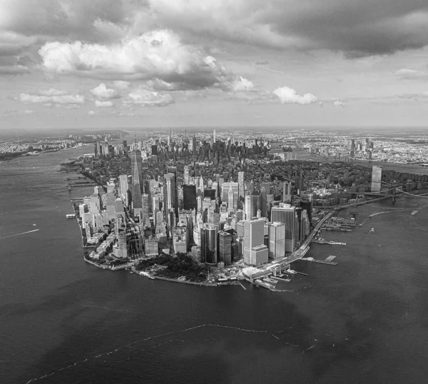 Uma Vista Aérea Tons Cinza Para Porto Cidade Nova York — Fotografia de Stock