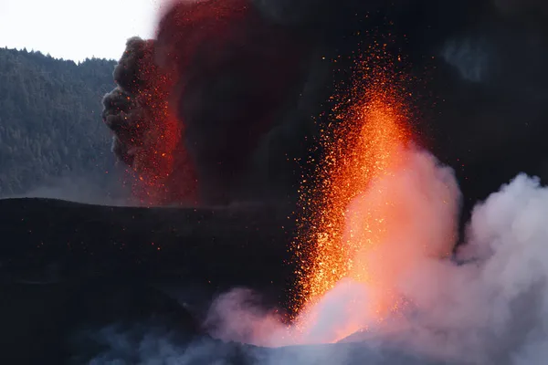 Виверження Вулкану Пальма Іспанії — стокове фото