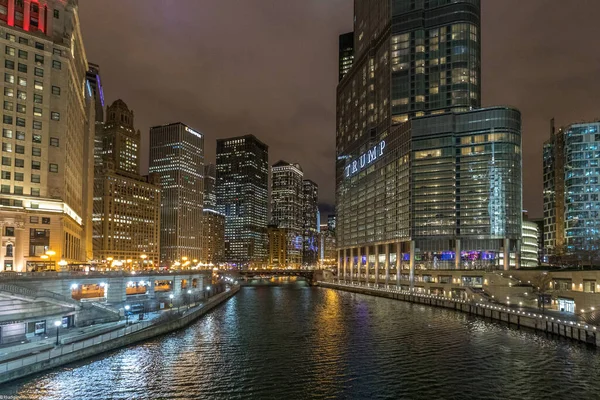 Chicago Egyesült Államok 2019 Január Chicago Riverwalk Éjszaka Télen Chicagóban — Stock Fotó