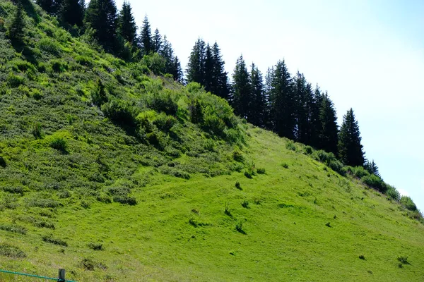 Ένα Φυσικό Τοπίο Της Haute Savoie Άλπεις Στη Γαλλία — Φωτογραφία Αρχείου