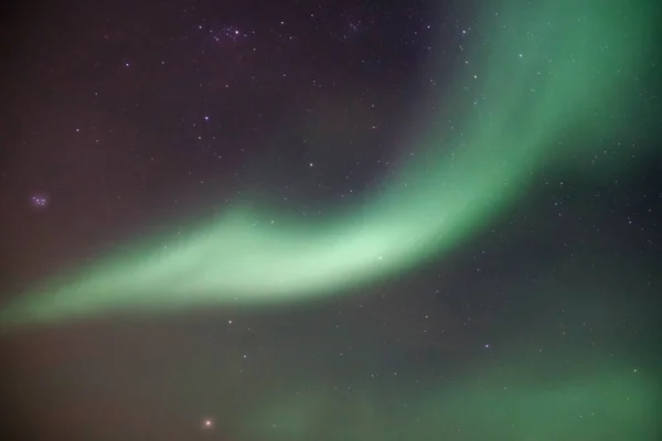 Cielo Stellato Notturno Con Luci Aurora Boreale Mozzafiato Kvaloya Regione — Foto Stock