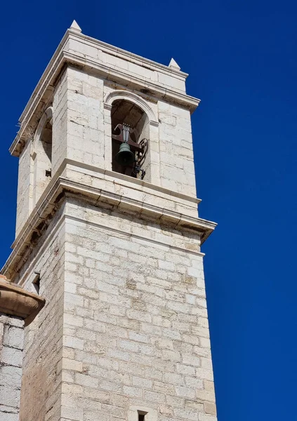 Colpo Verticale Della Torre Del Santuario Nostra Signora Degli Eremiti — Foto Stock