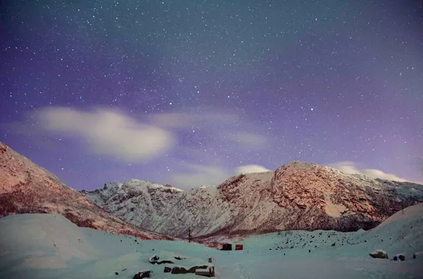 Mesmerizing Night Starry Sky Aurora Borealis Lights Snowy Mountain Norway — Stock Photo, Image