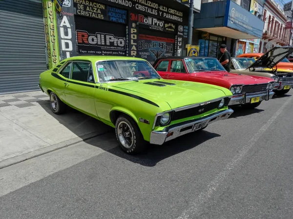 Buenos Aires Argentina Nov 2021 Sporty Luxury Vintage Green Chevrolet — Stock Photo, Image