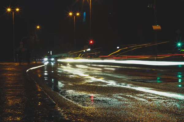 Θέα Του Νυχτερινού Δρόμου Φώτα Μονοπάτια — Φωτογραφία Αρχείου