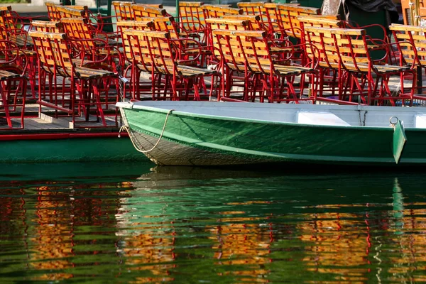 Пустая Рыбацкая Лодка Реке — стоковое фото