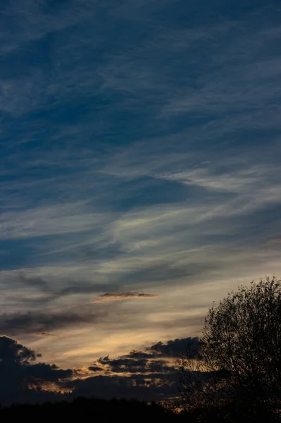 Bellissimo Scatto Paesaggio Mozzafiato Sotto Cieli Nuvolosi — Foto Stock