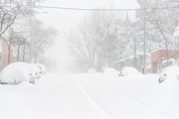 Veduta Della Strada Della Città Coperta Neve Durante Forti Nevicate — Foto Stock