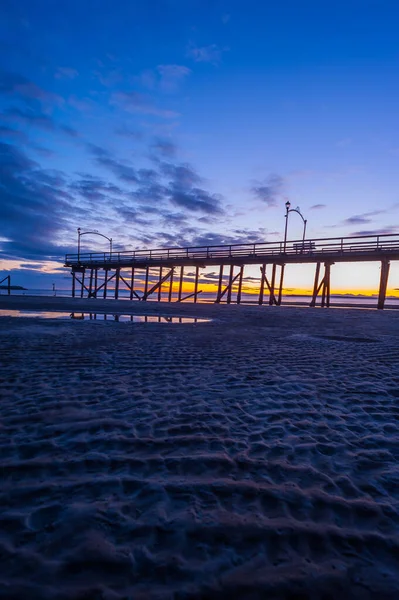 Vertical Shot Wooden Port Shore Sunset — Stock Photo, Image