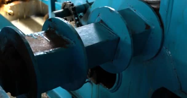 Old Rusty Metal Wheel Industrial Workshop — Stock Video