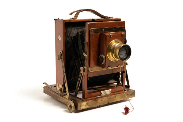 Isolierte Thornton Pickard Imperial Vintage Kamera Mit Weichen Schatten — Stockfoto